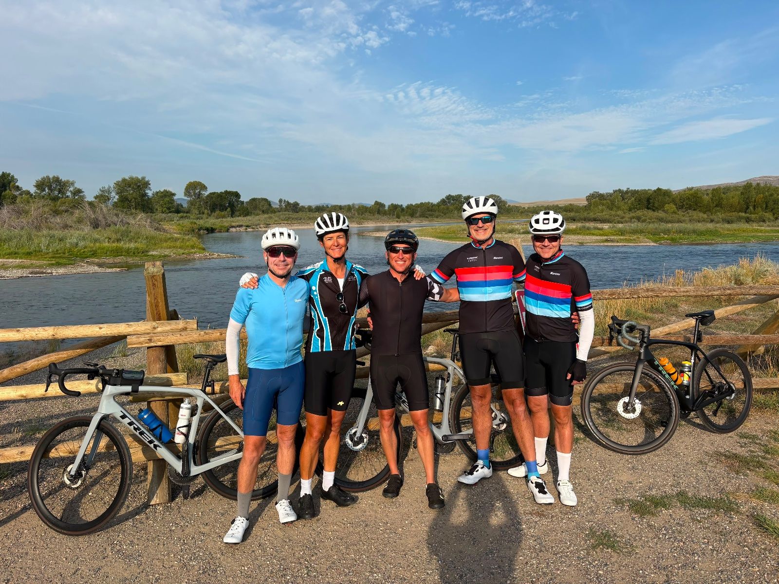 Our pace-line crew!💪🚲🚀