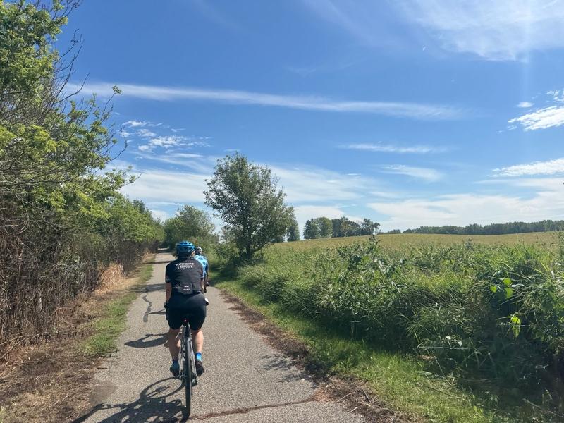 A brief bike path section on a ride today as the temperature is warmed up.